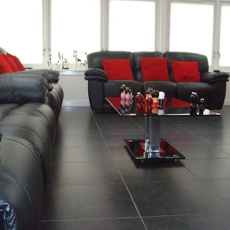 Lindhome Guest House Aberdeen Extérieur photo
