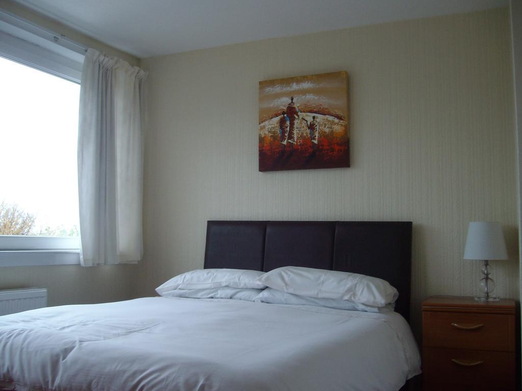 Lindhome Guest House Aberdeen Chambre photo