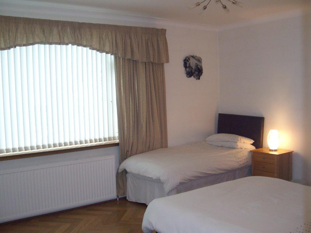 Lindhome Guest House Aberdeen Chambre photo
