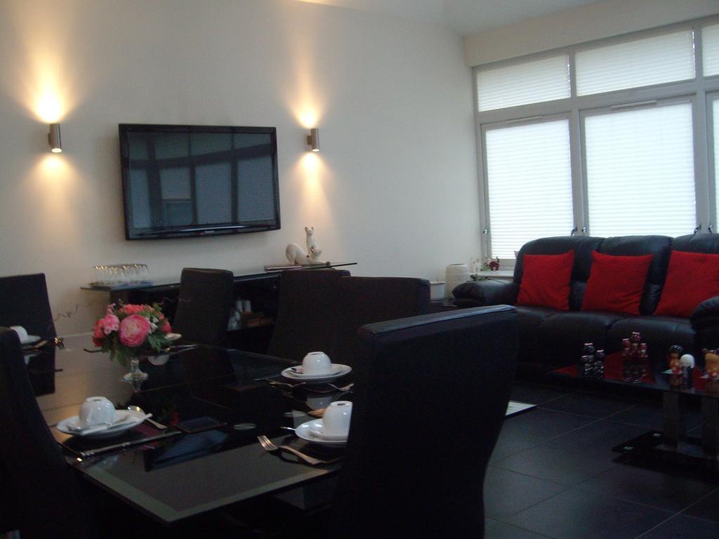 Lindhome Guest House Aberdeen Extérieur photo